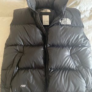 North Face Vest 700- Women’s Medium